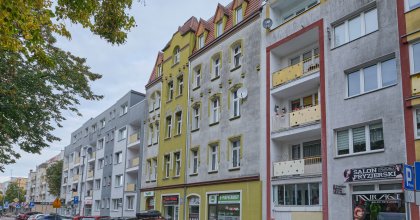 Kołobrzeg, ul. Św. Jana PawłaII 28, KAMIENICA (gez) m (2)