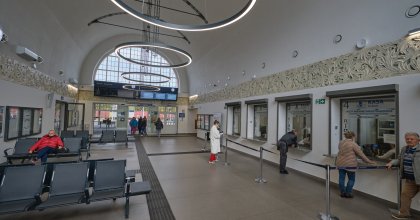 ul. Kolejowa 3, DWORZEC KOLEJOWY (gez) (10)