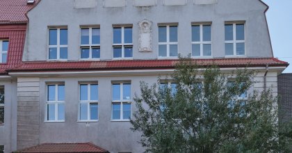 ul. Portowa 37, SZKOŁA (gez) (2)