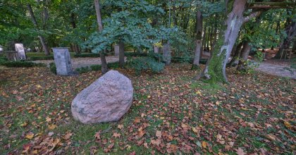 ul. Zdrojowa, CMENTARZ ŻYDOWSKI-LAPIDARIUM (wez) (13)